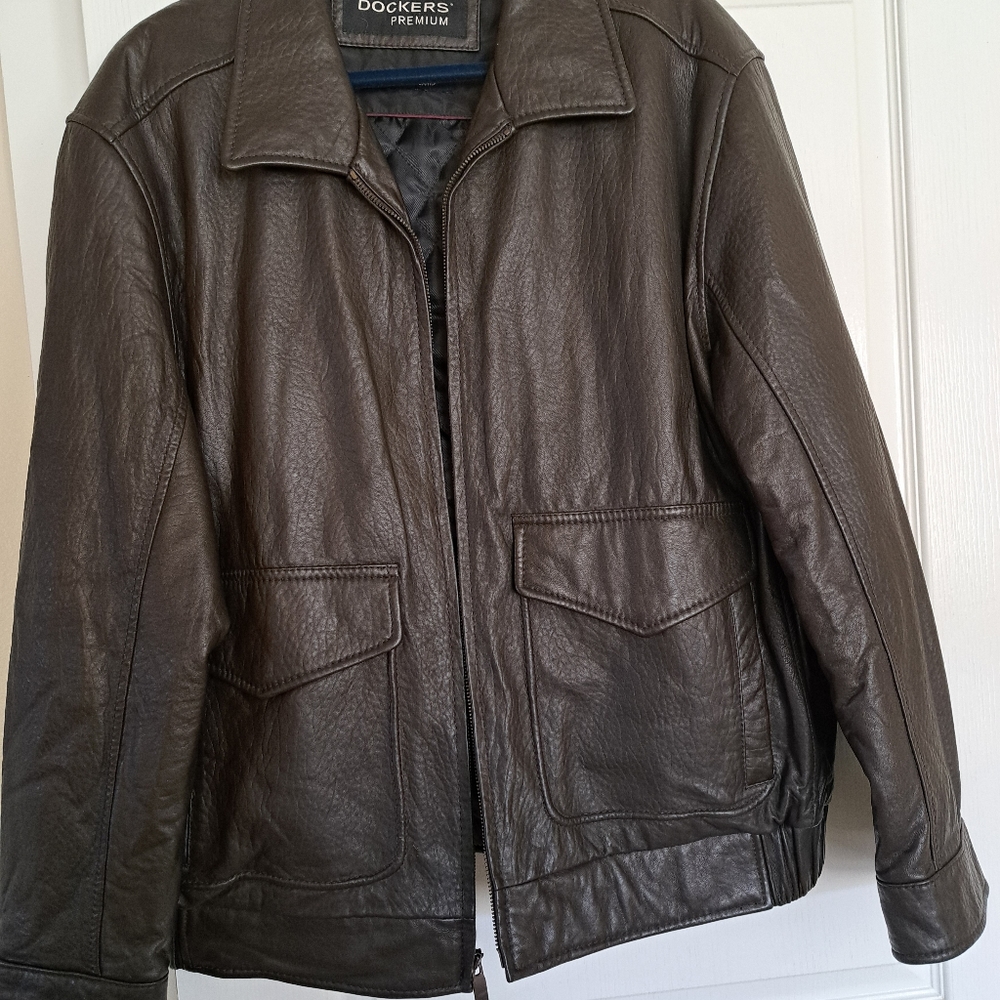 Dockers Premium New Zealand Lamb Leather Men's jacket.